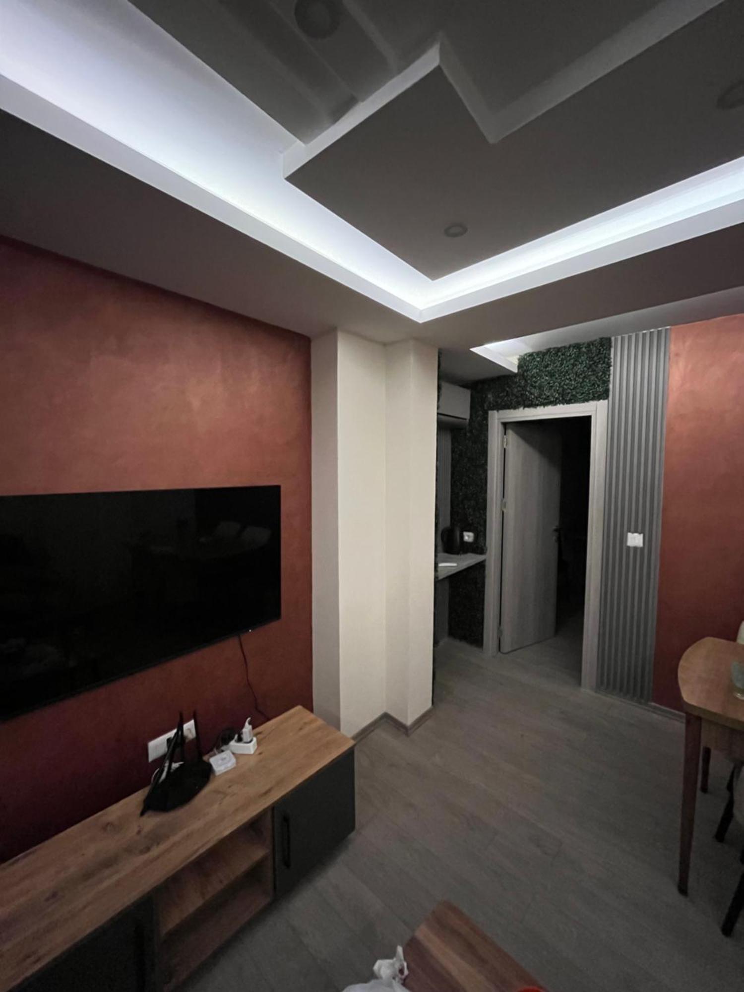 Square Vanilla Apartments سكوبجي المظهر الخارجي الصورة