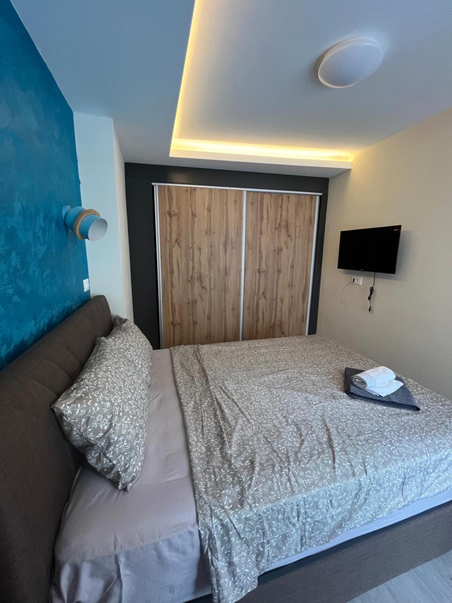 Square Vanilla Apartments سكوبجي المظهر الخارجي الصورة