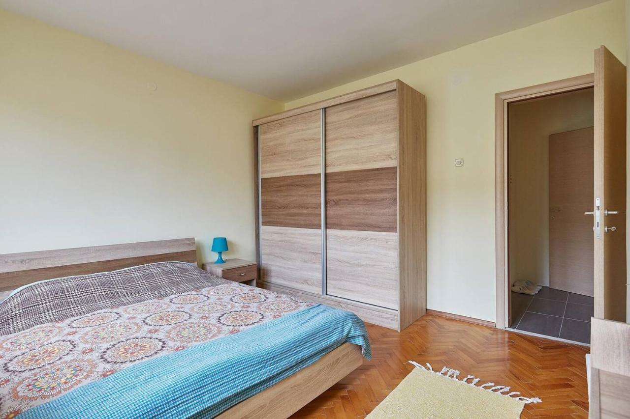 Square Vanilla Apartments سكوبجي المظهر الخارجي الصورة